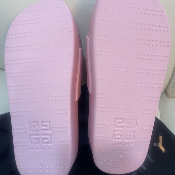 BNIB Givenchy Logo Slide Platform sandals 💕 size 38 - Picture 6 of 12